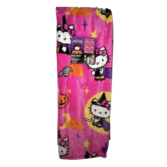 Hello Kitty Halloween Plush Throw Blanket Pink Witch Costume 50 x 70 New - Picture 1 of 4